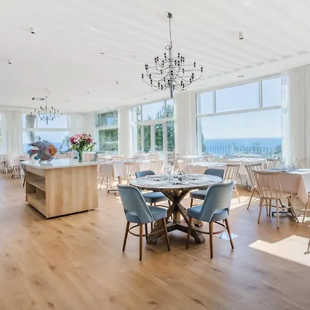 Park San Jorge & By Escampa Otel 4*