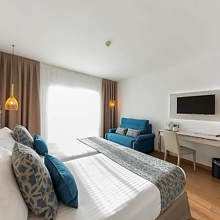 Hotel Park San Jorge & By Escampa 4*