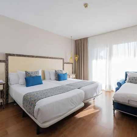Park San Jorge & By Escampa 4*