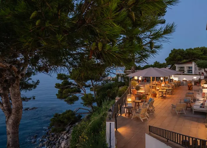 Park San Jorge & By Escampa פלטחה ד'ארו